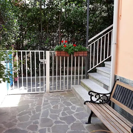 Casa Azzurra - 1min Dal Mare Rímini