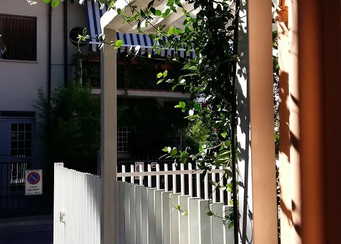 Casa Azzurra - 1min Dal Mare *