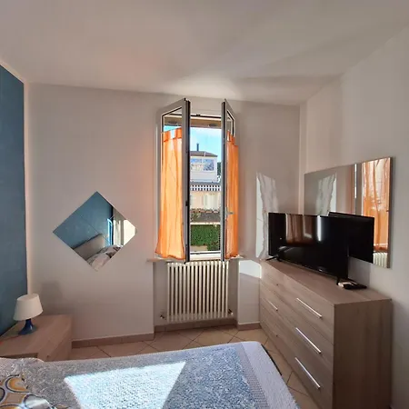 Casa Azzurra - 1min Dal Mare